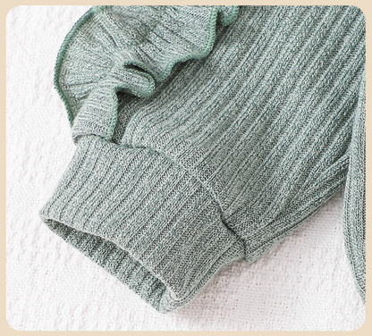 Girls' Heart Print Sweater & Bow Pants Set Light Green Knit Top and Black Trousers