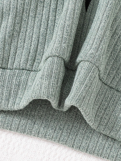 Girls' Heart Print Sweater & Bow Pants Set Light Green Knit Top and Black Trousers